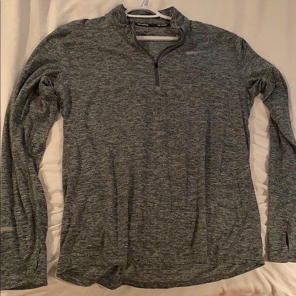 Nike dry fit long sleeve quarter zip. - Picture 1 of 2